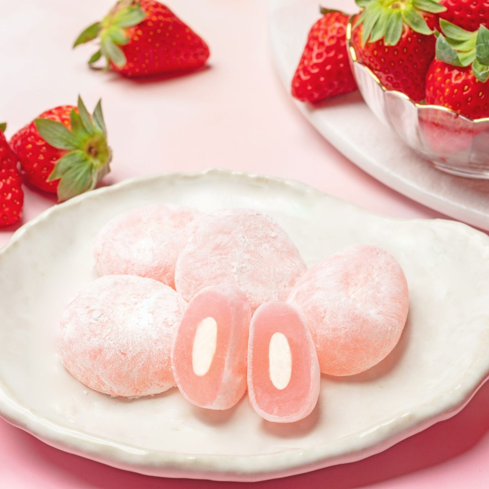 Seiki Japanese Mochi, Strawberry Chocolate, 10.93 Ounce, 18 pieces Seiki 