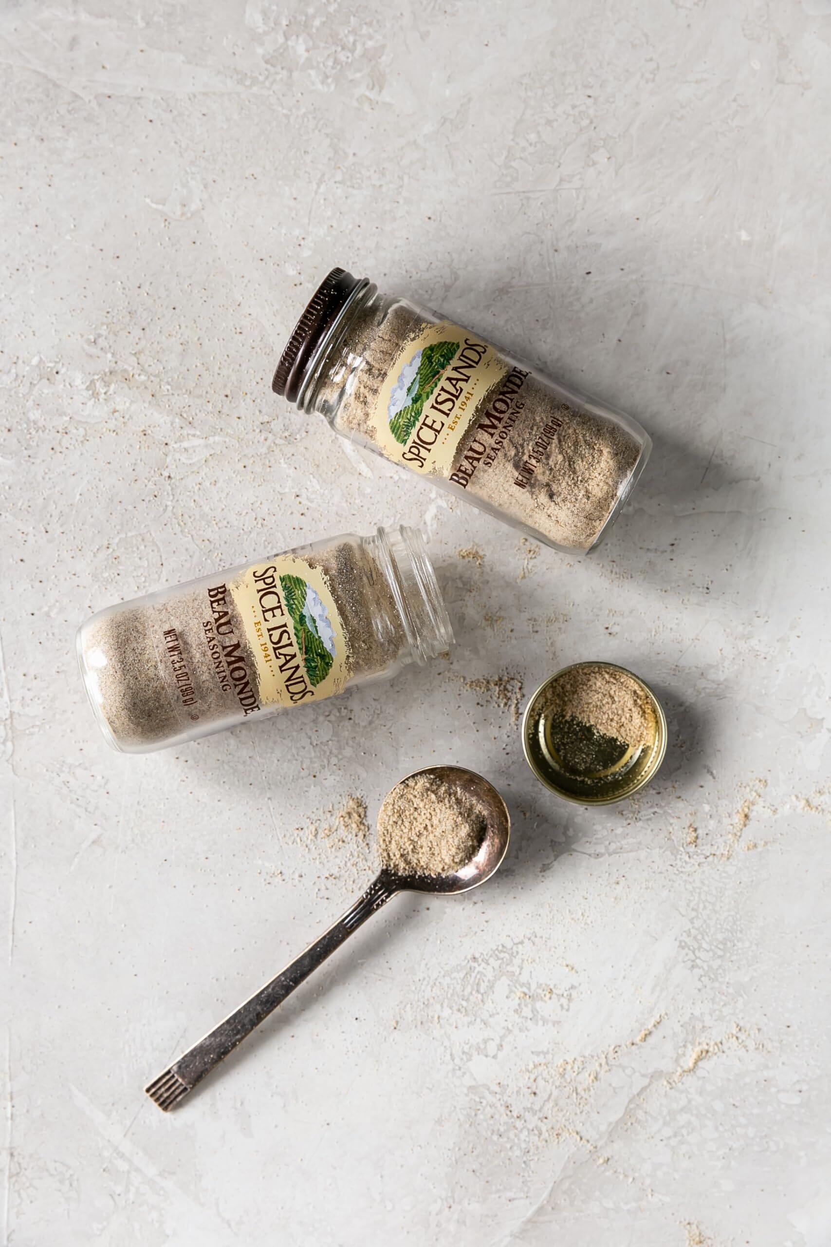 Spice Islands Beau Monde Seasoning, 3.5 Ounce Snackathon Foods 